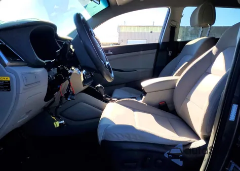 2018 Hyundai Tucson Sel из США, поврежденный, VIN KM8J3CA43JU599397